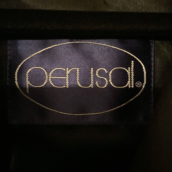 Perusal size 42 trenchcoat with detachable belt. Excellent condition. - Picture 3 of 9